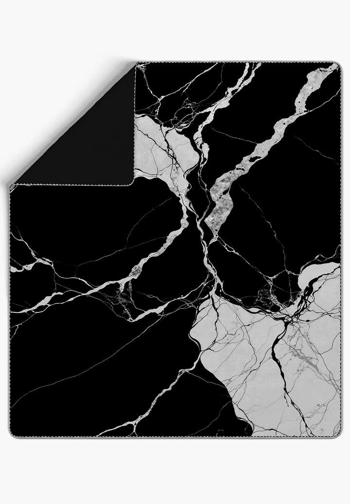 Zyphra Black Marble Effect Blanket Throw