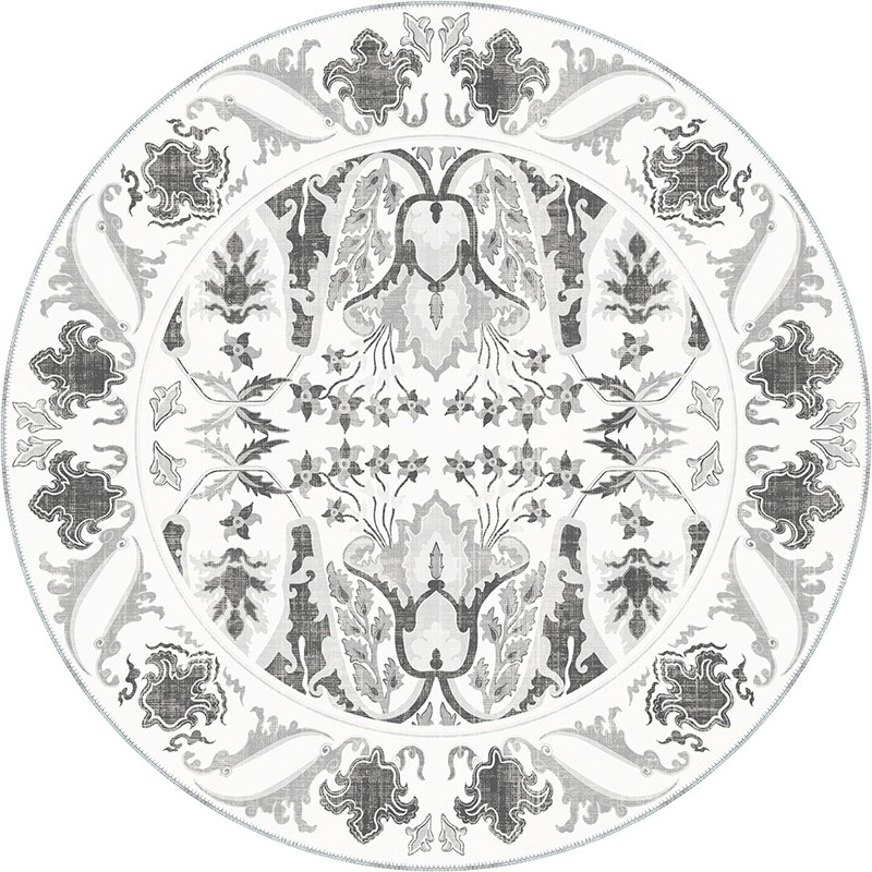 Round Rugs