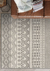 Cream grey geometric rug for living room.
