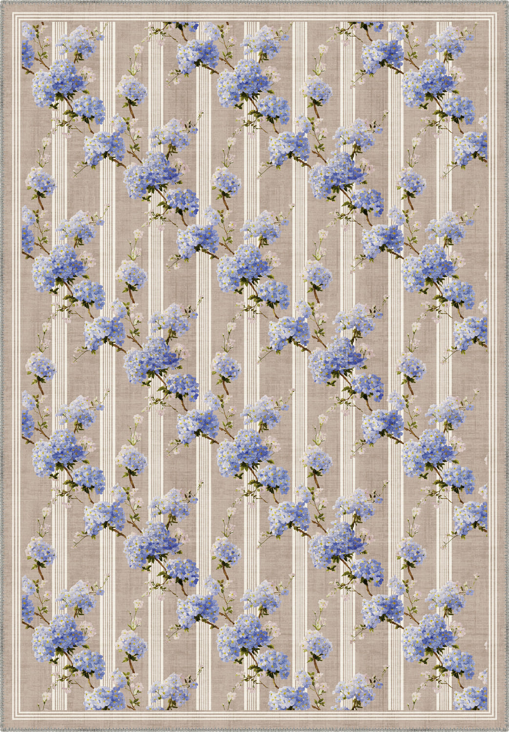 Romantic floral rug with hydrangeas.